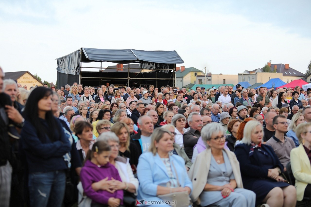 Koncert zespołu Mazowsze w Olszewie-Borkach [07.09.2025] - zdjęcie #17 - eOstroleka.pl