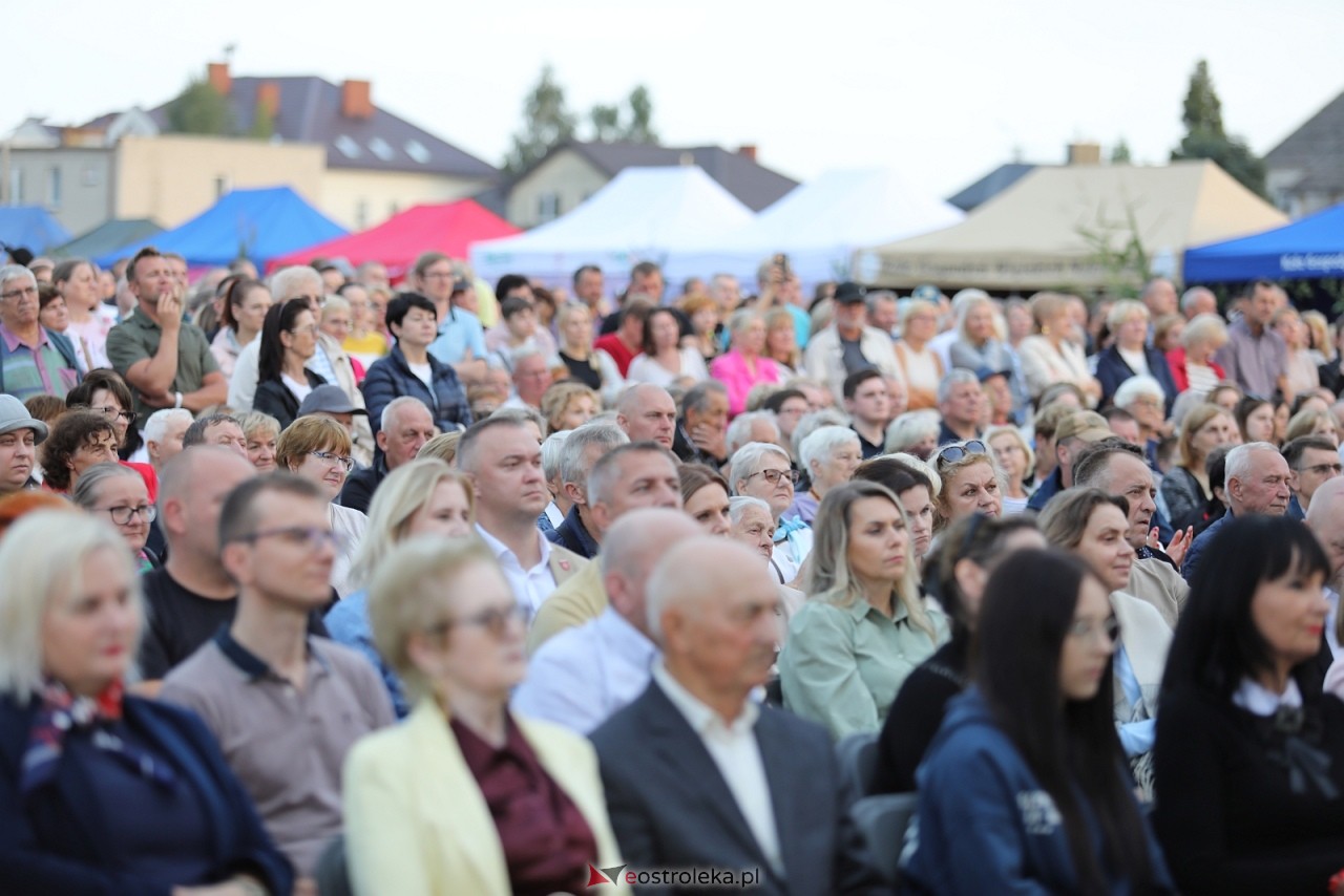 Koncert zespołu Mazowsze w Olszewie-Borkach [07.09.2025] - zdjęcie #14 - eOstroleka.pl
