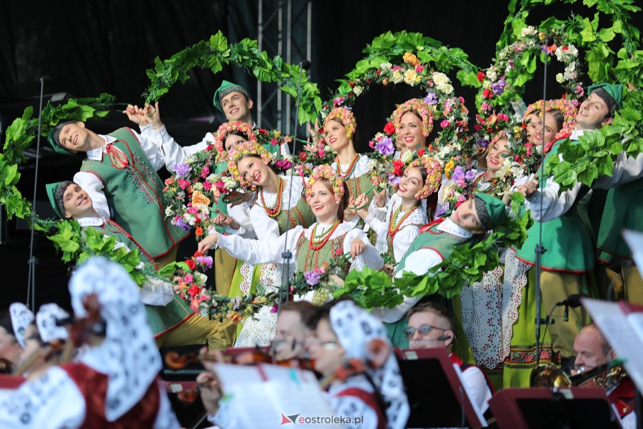 Koncert zespołu Mazowsze w Olszewie-Borkach [07.09.2025] - zdjęcie #5 - eOstroleka.pl