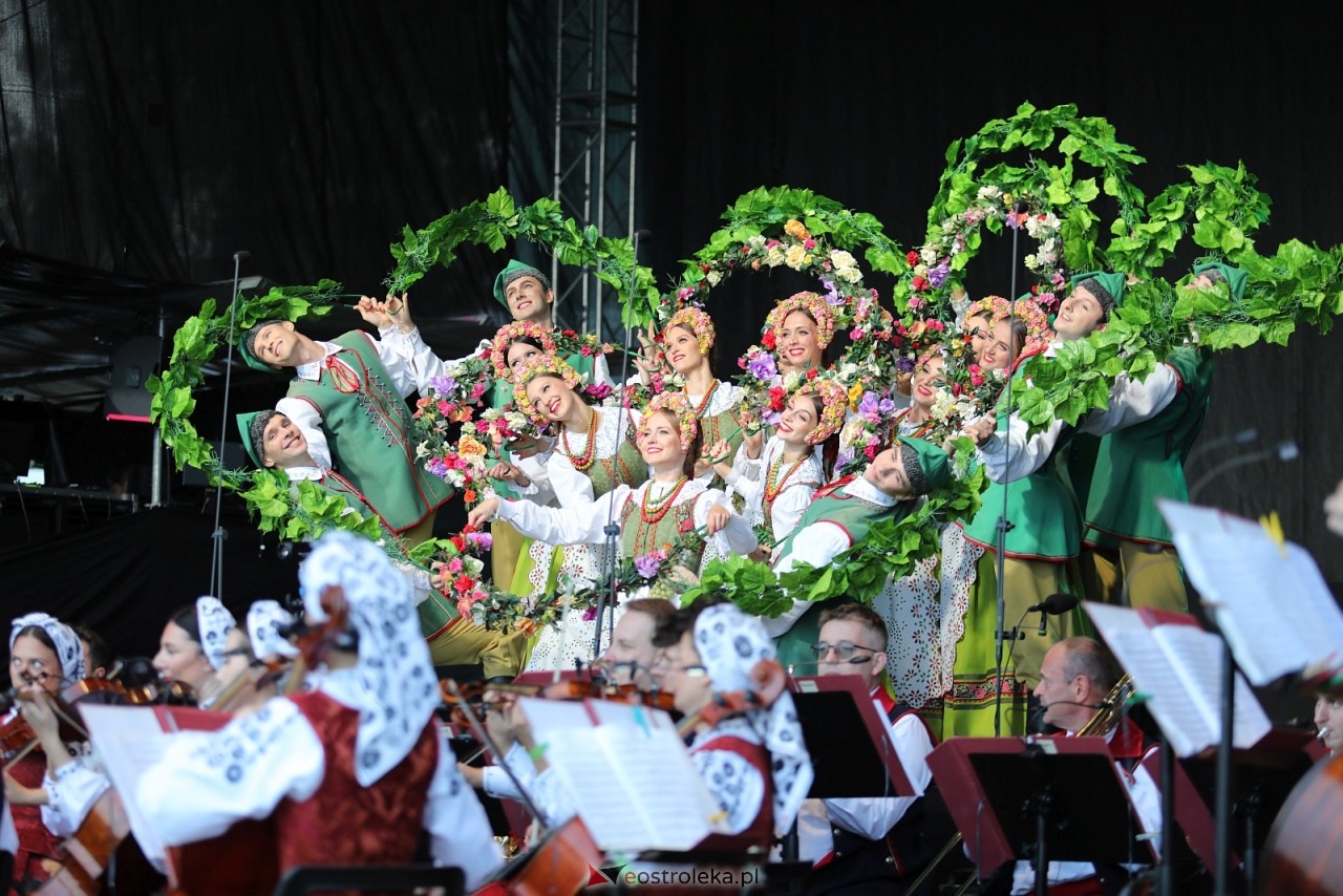 Koncert zespołu Mazowsze w Olszewie-Borkach [07.09.2025] - zdjęcie #3 - eOstroleka.pl