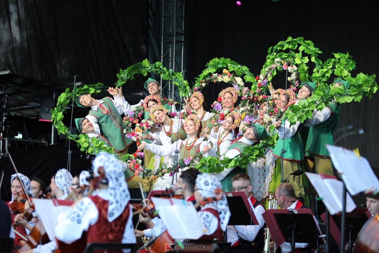 Koncert zespołu Mazowsze w Olszewie-Borkach [07.09.2025] - zdjęcie #2 - eOstroleka.pl