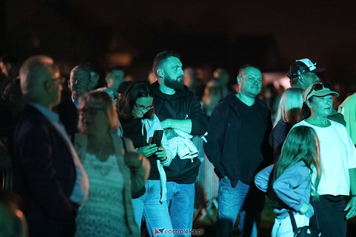 Koncertowa część dożynek w Olszewie-Borkach [07.09.2025] - zdjęcie #58 - eOstroleka.pl