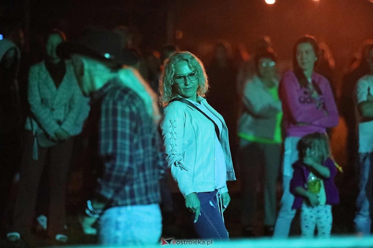 Koncertowa część dożynek w Olszewie-Borkach [07.09.2025] - zdjęcie #57 - eOstroleka.pl