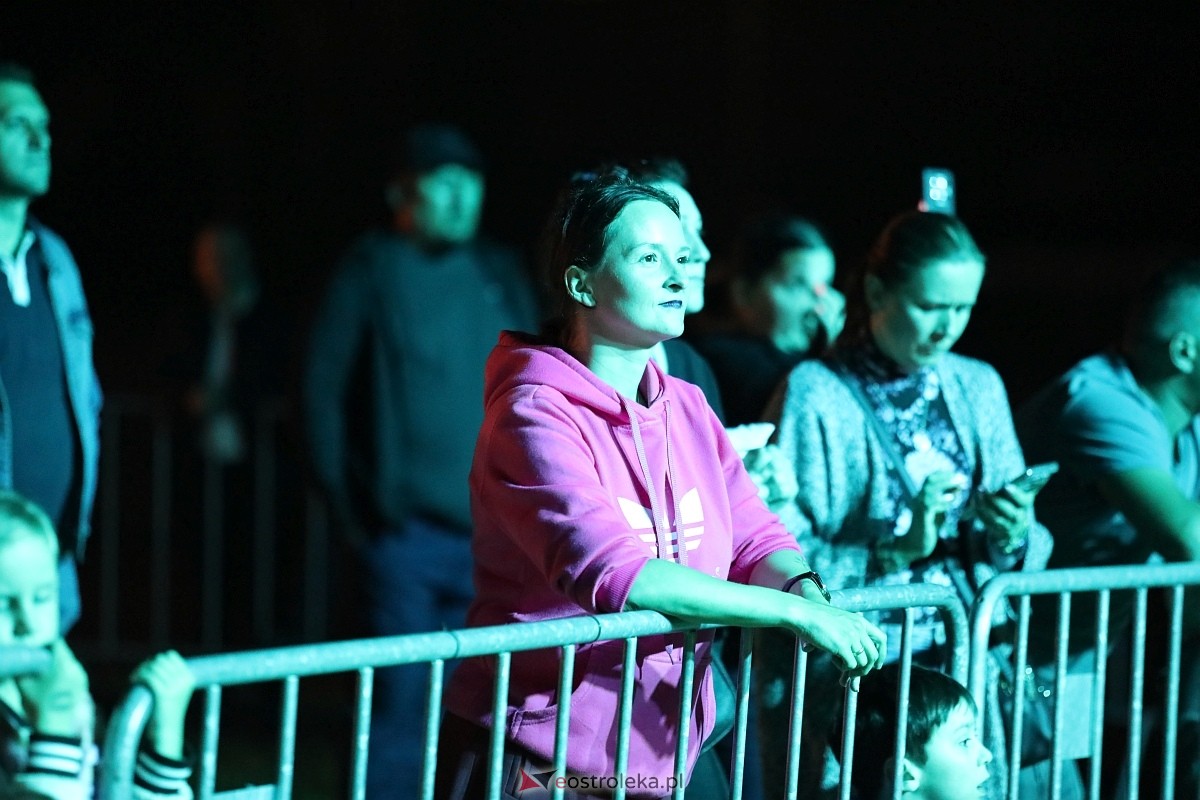 Koncertowa część dożynek w Olszewie-Borkach [07.09.2025] - zdjęcie #37 - eOstroleka.pl