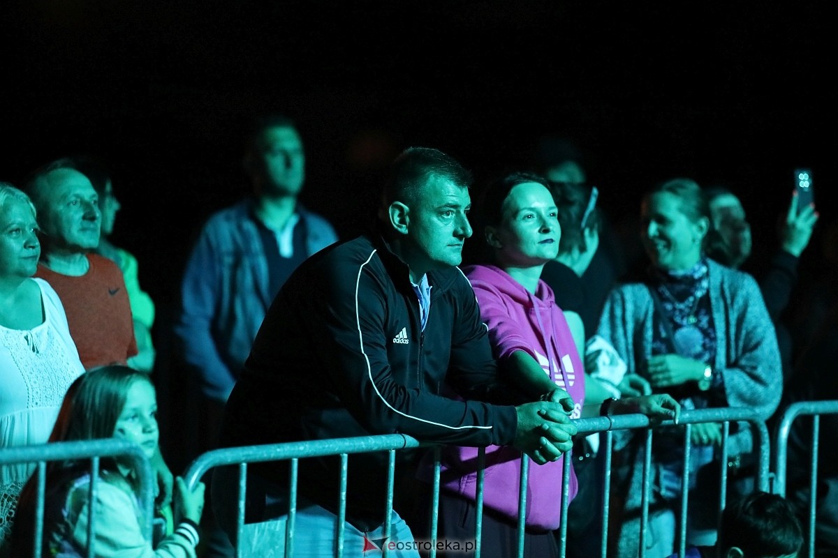 Koncertowa część dożynek w Olszewie-Borkach [07.09.2025] - zdjęcie #29 - eOstroleka.pl