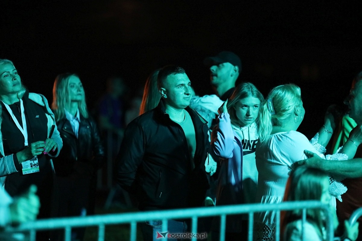 Koncertowa część dożynek w Olszewie-Borkach [07.09.2025] - zdjęcie #28 - eOstroleka.pl
