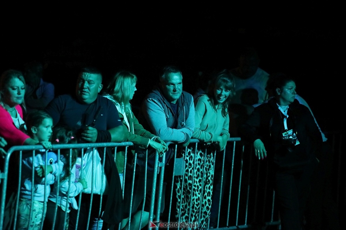 Koncertowa część dożynek w Olszewie-Borkach [07.09.2025] - zdjęcie #20 - eOstroleka.pl