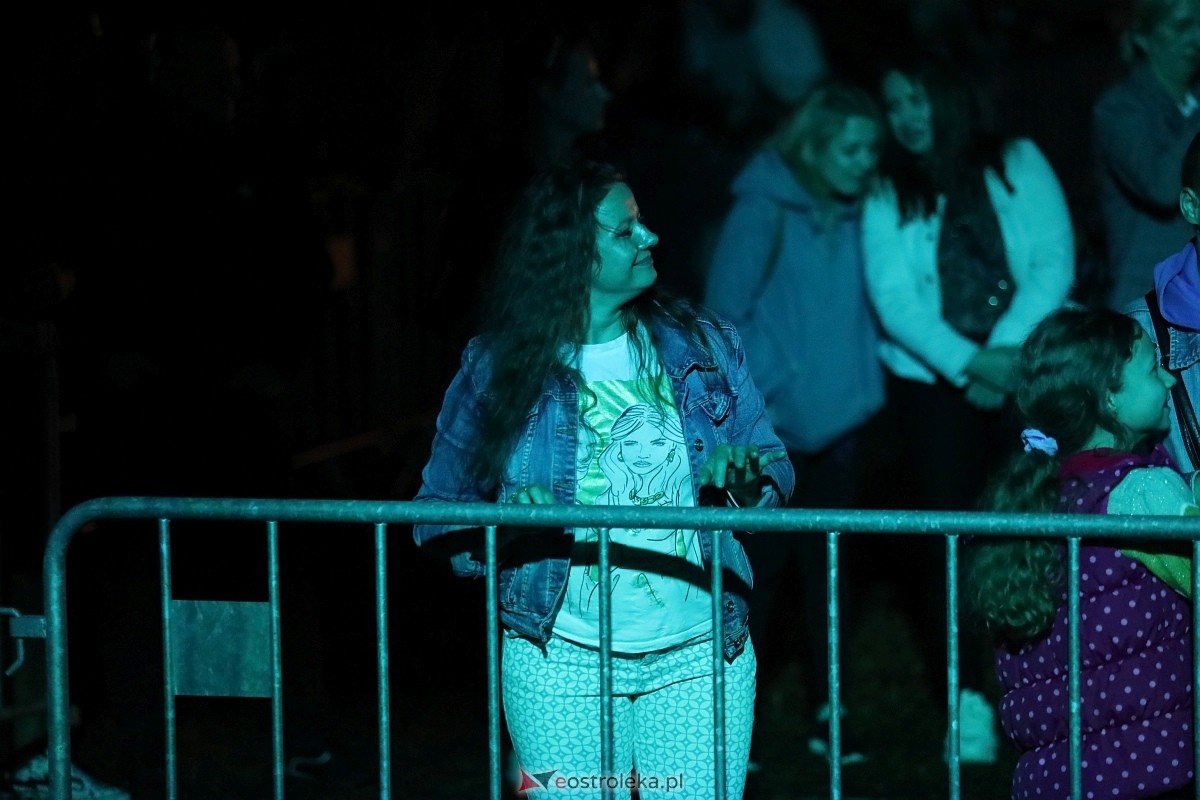 Koncertowa część dożynek w Olszewie-Borkach [07.09.2025] - zdjęcie #16 - eOstroleka.pl