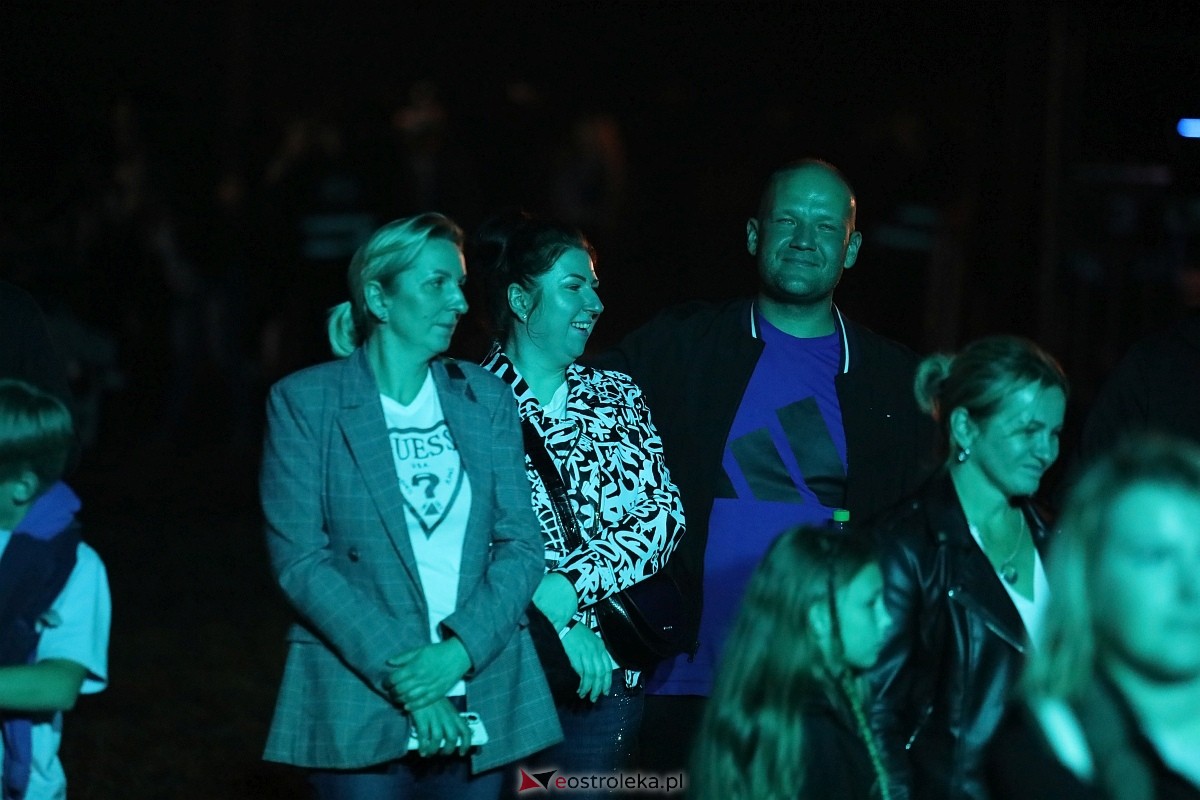 Koncertowa część dożynek w Olszewie-Borkach [07.09.2025] - zdjęcie #7 - eOstroleka.pl