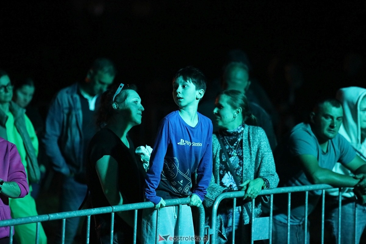 Koncertowa część dożynek w Olszewie-Borkach [07.09.2025] - zdjęcie #5 - eOstroleka.pl