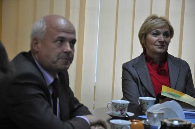 Pierwsze miejsce powiatu ostrołęckiego w rankingu Wspólnoty: Konferencja prasowa (18.X.2011) - zdjęcie #11 - eOstroleka.pl