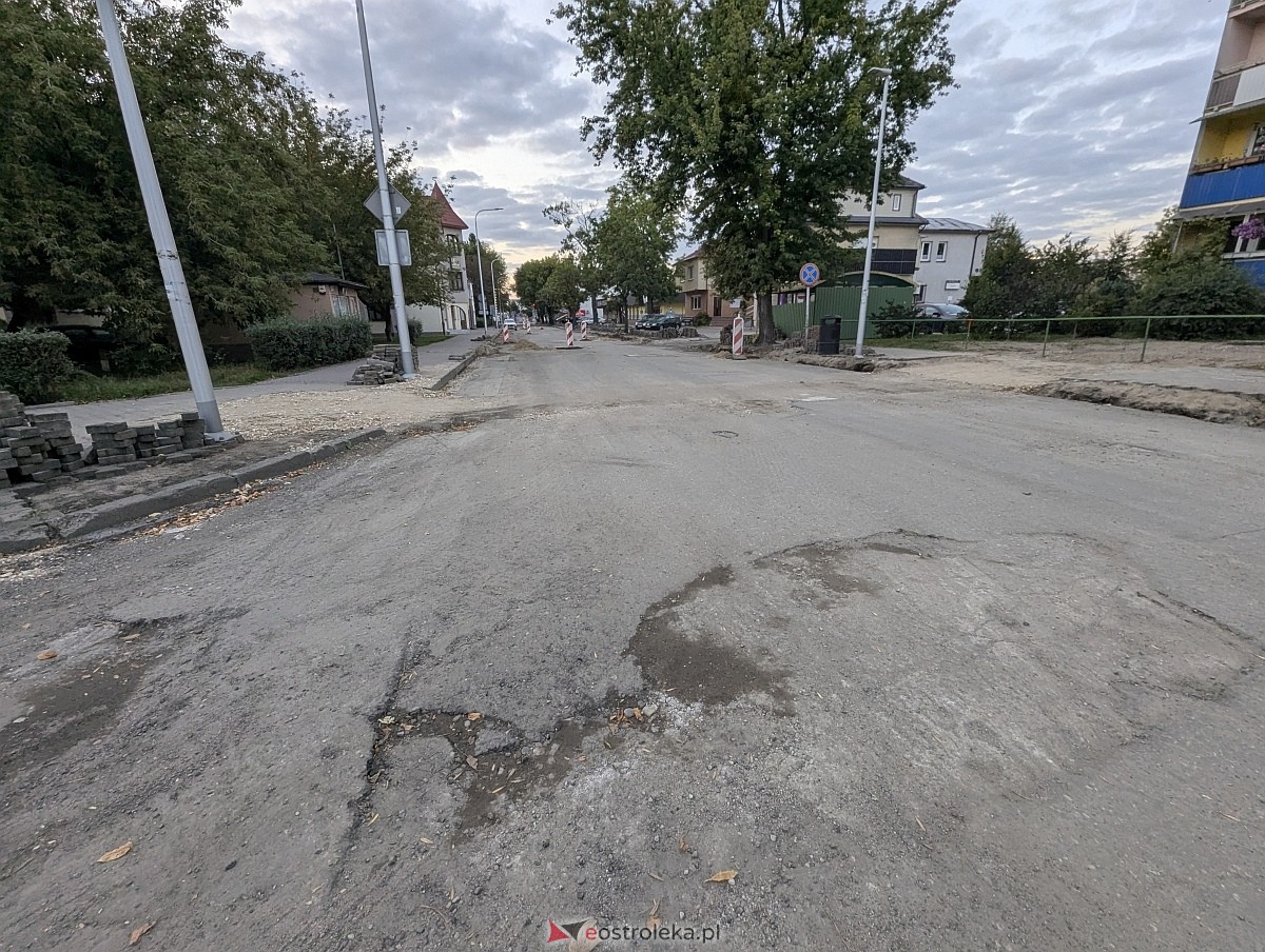 Remont nawierzchni ulicy Goworowskiej [08.09.2025] - zdjęcie #9 - eOstroleka.pl