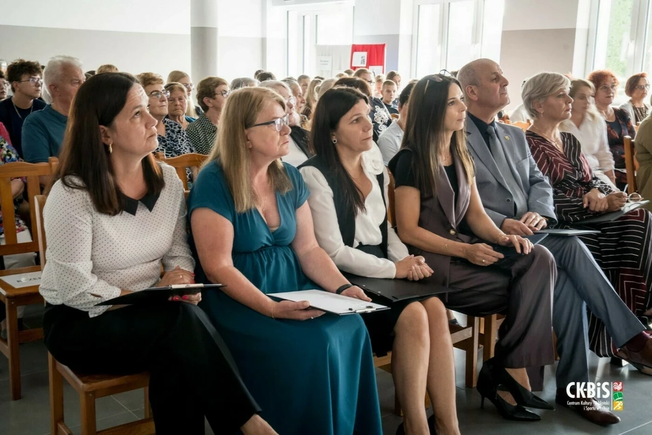 Narodowe Czytanie 2025 w Lelisie [4.09.2025] - zdjęcie #11 - eOstroleka.pl