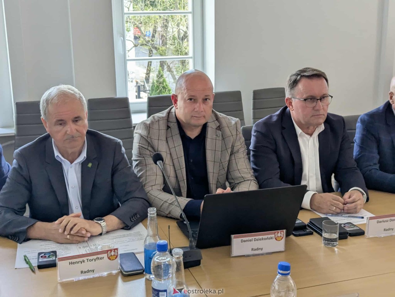 Sesja Rady Powiatu Ostrołęckiego [10.09.2025] - zdjęcie #13 - eOstroleka.pl