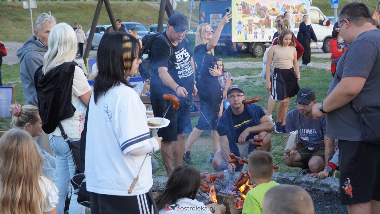 Młodzieżowa Rada Miasta podsumowała kadencję-wspólne ognisko i seans filmowy! [10.09.2025] - zdjęcie #51 - eOstroleka.pl