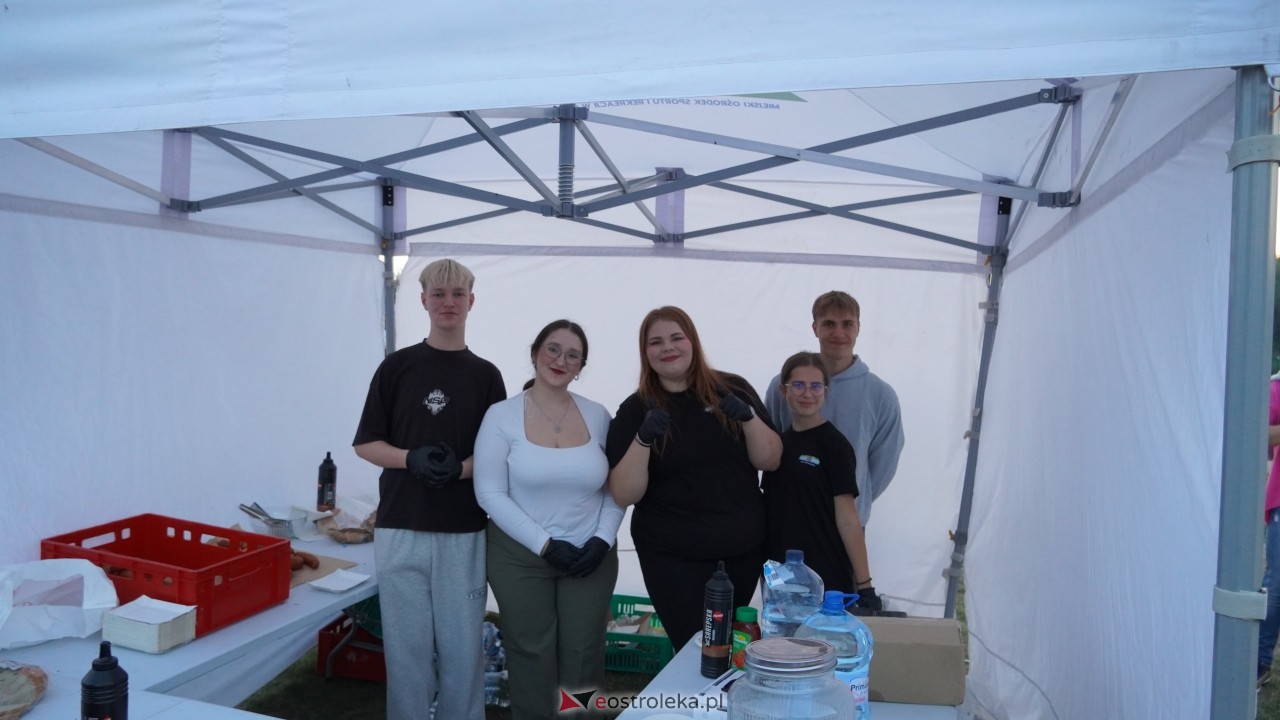 Młodzieżowa Rada Miasta podsumowała kadencję-wspólne ognisko i seans filmowy! [10.09.2025] - zdjęcie #30 - eOstroleka.pl