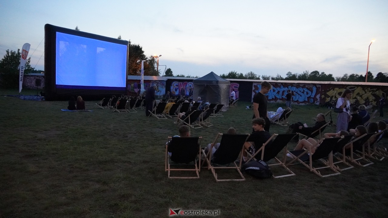 Młodzieżowa Rada Miasta podsumowała kadencję-wspólne ognisko i seans filmowy! [10.09.2025] - zdjęcie #15 - eOstroleka.pl