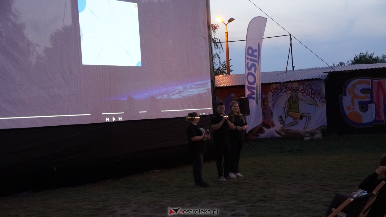 Młodzieżowa Rada Miasta podsumowała kadencję-wspólne ognisko i seans filmowy! [10.09.2025] - zdjęcie #12 - eOstroleka.pl