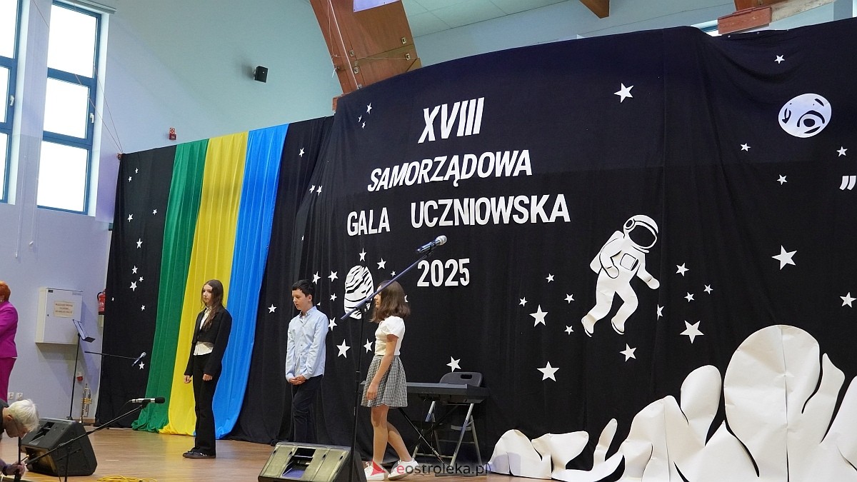 Samorządowa Gala Uczniowska 2025 [11.09.2025] - zdjęcie #102 - eOstroleka.pl