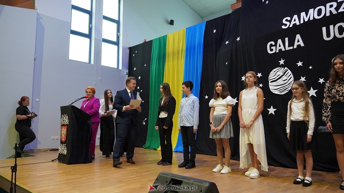 Samorządowa Gala Uczniowska 2025 [11.09.2025] - zdjęcie #94 - eOstroleka.pl