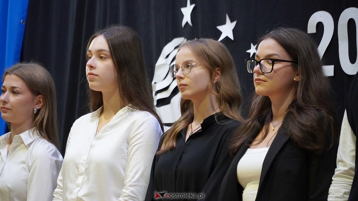 Samorządowa Gala Uczniowska 2025 [11.09.2025] - zdjęcie #46 - eOstroleka.pl
