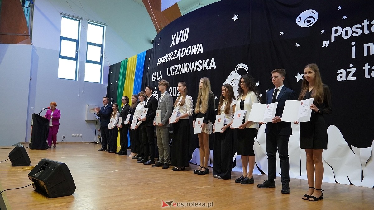 Samorządowa Gala Uczniowska 2025 [11.09.2025] - zdjęcie #105 - eOstroleka.pl