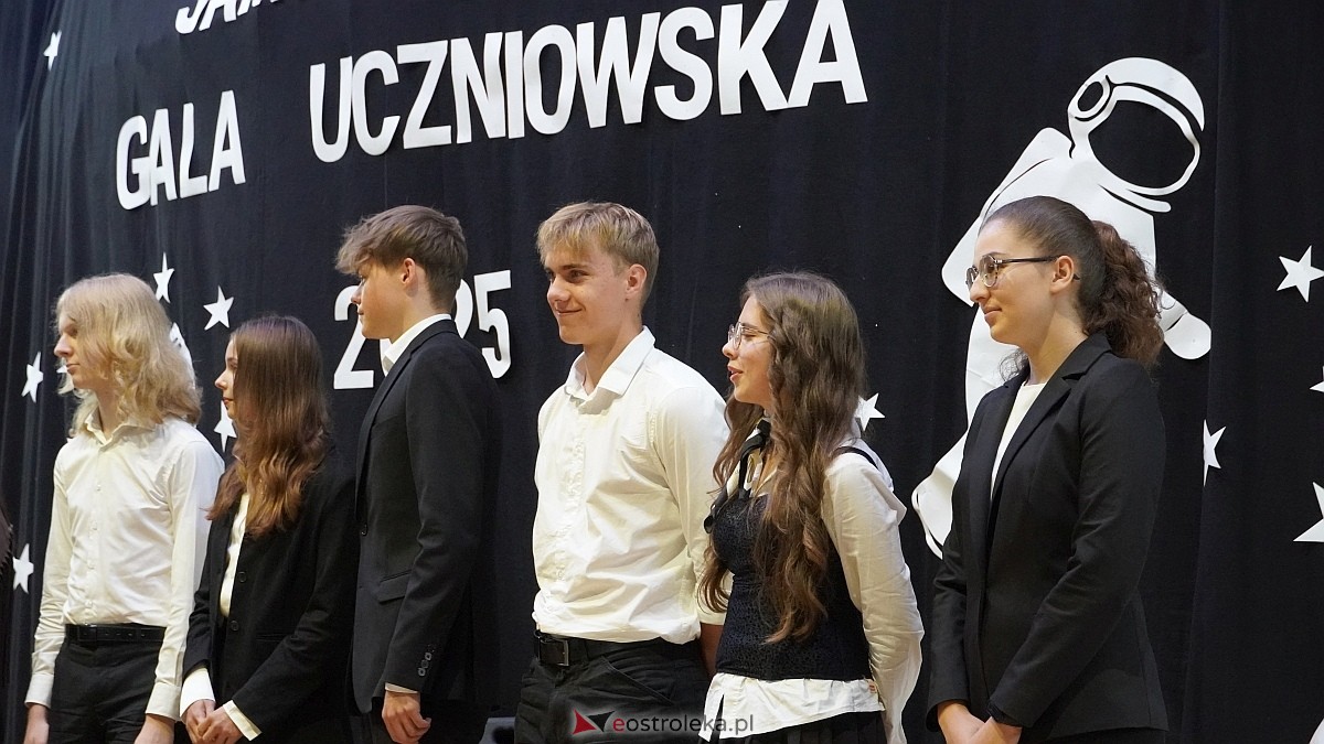 Samorządowa Gala Uczniowska 2025 [11.09.2025] - zdjęcie #99 - eOstroleka.pl