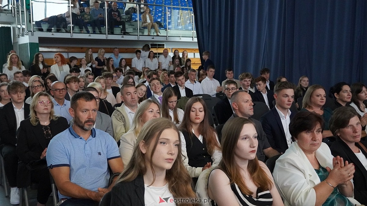 Samorządowa Gala Uczniowska 2025 [11.09.2025] - zdjęcie #91 - eOstroleka.pl