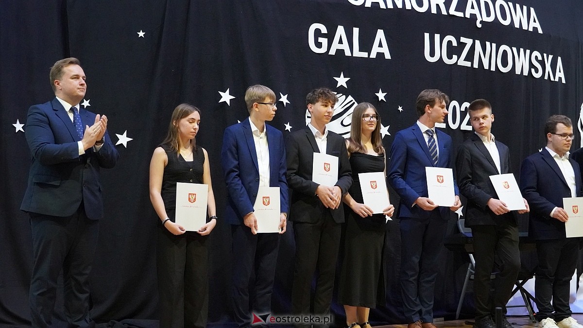 Samorządowa Gala Uczniowska 2025 [11.09.2025] - zdjęcie #72 - eOstroleka.pl