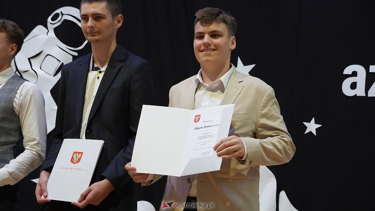 Samorządowa Gala Uczniowska 2025 [11.09.2025] - zdjęcie #47 - eOstroleka.pl