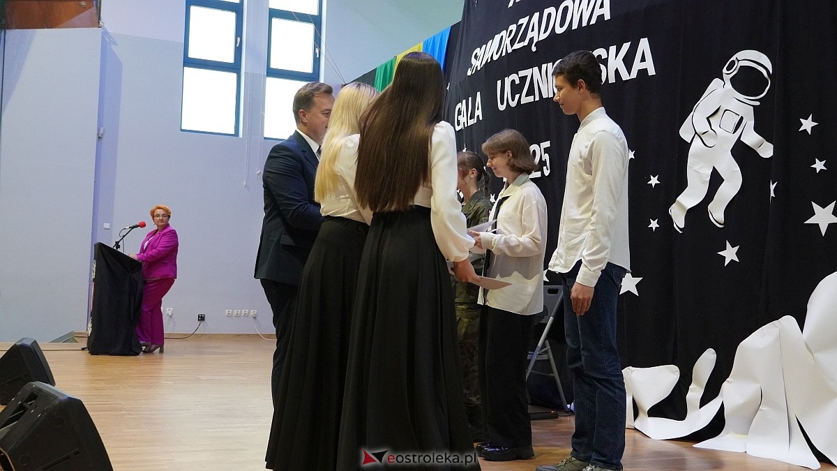 Samorządowa Gala Uczniowska 2025 [11.09.2025] - zdjęcie #29 - eOstroleka.pl
