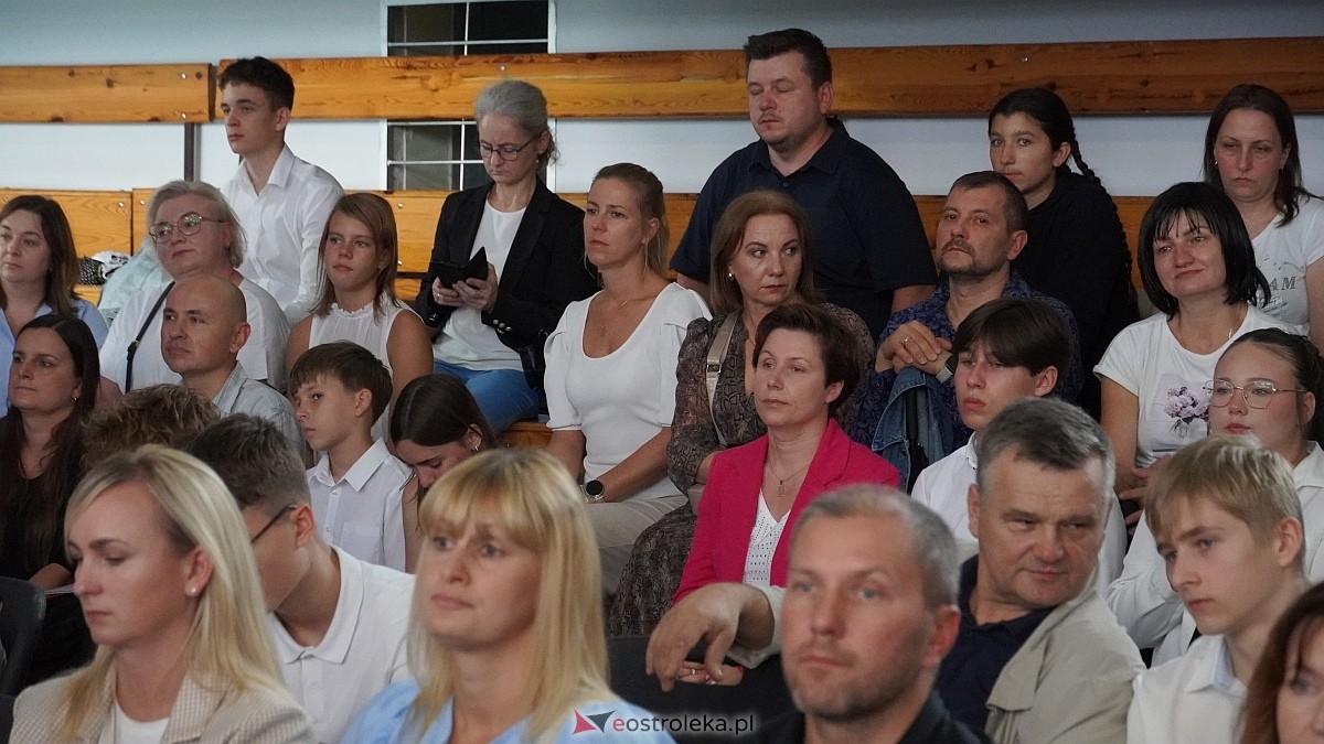 Samorządowa Gala Uczniowska 2025 [11.09.2025] - zdjęcie #12 - eOstroleka.pl