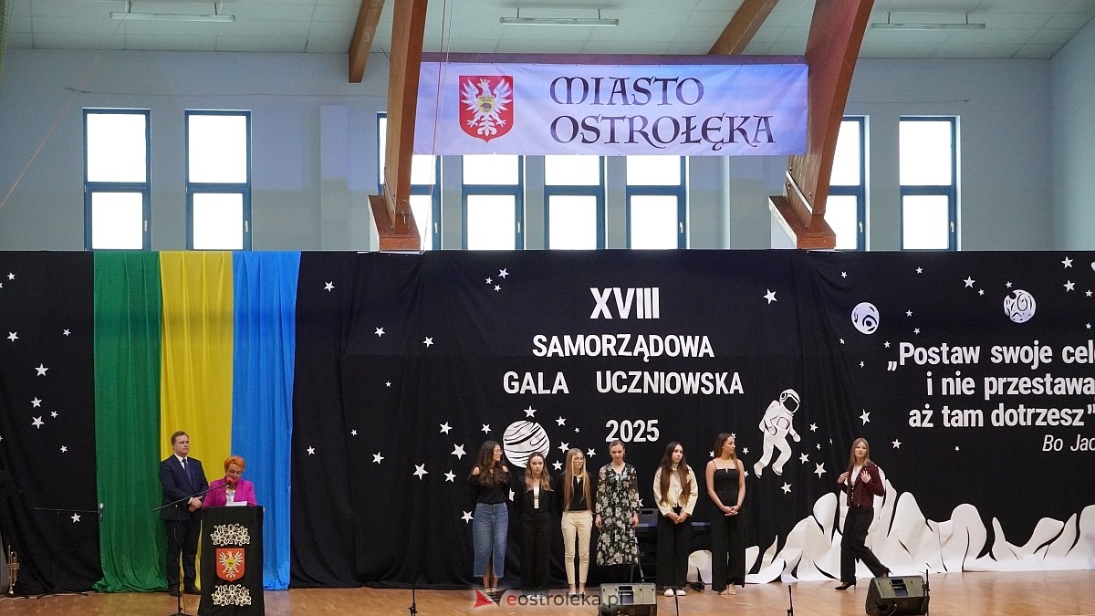 Samorządowa Gala Uczniowska 2025 [11.09.2025] - zdjęcie #6 - eOstroleka.pl