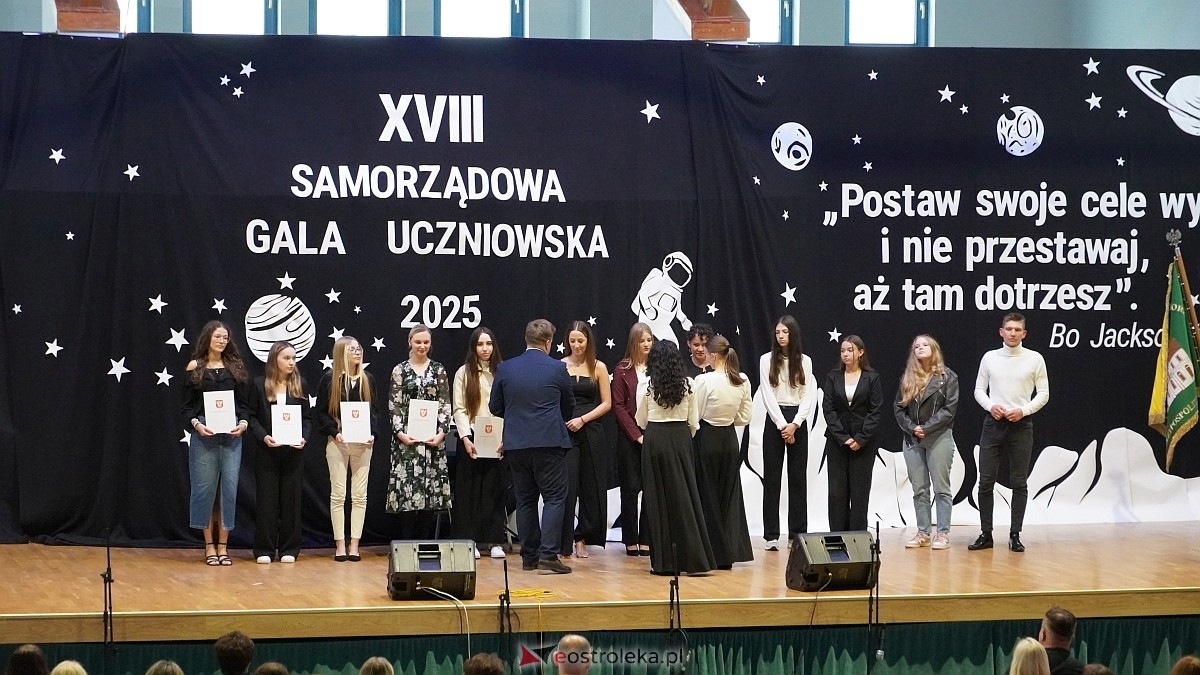 Samorządowa Gala Uczniowska 2025 [11.09.2025] - zdjęcie #5 - eOstroleka.pl