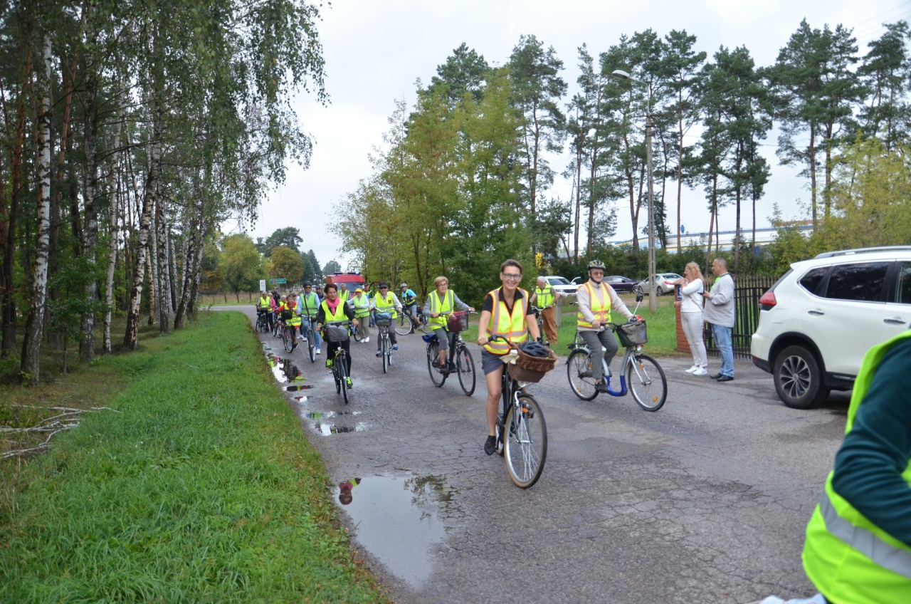 II gminny rajd rowerowy dla seniorów w Kadzidle [12.09.2025] - zdjęcie #72 - eOstroleka.pl