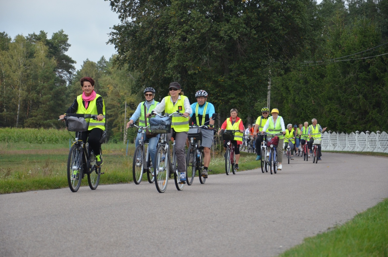 II gminny rajd rowerowy dla seniorów w Kadzidle [12.09.2025] - zdjęcie #47 - eOstroleka.pl