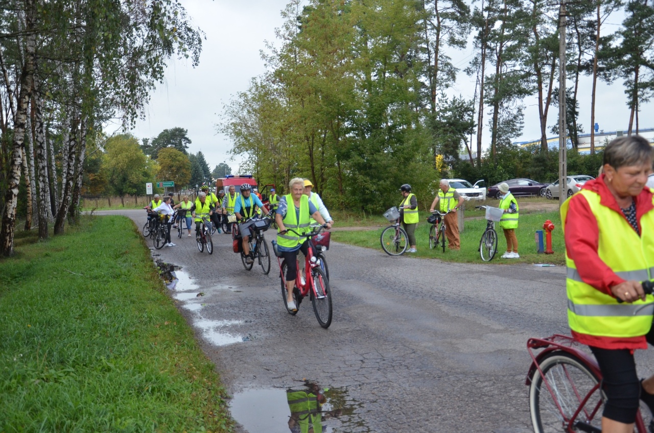 II gminny rajd rowerowy dla seniorów w Kadzidle [12.09.2025] - zdjęcie #39 - eOstroleka.pl