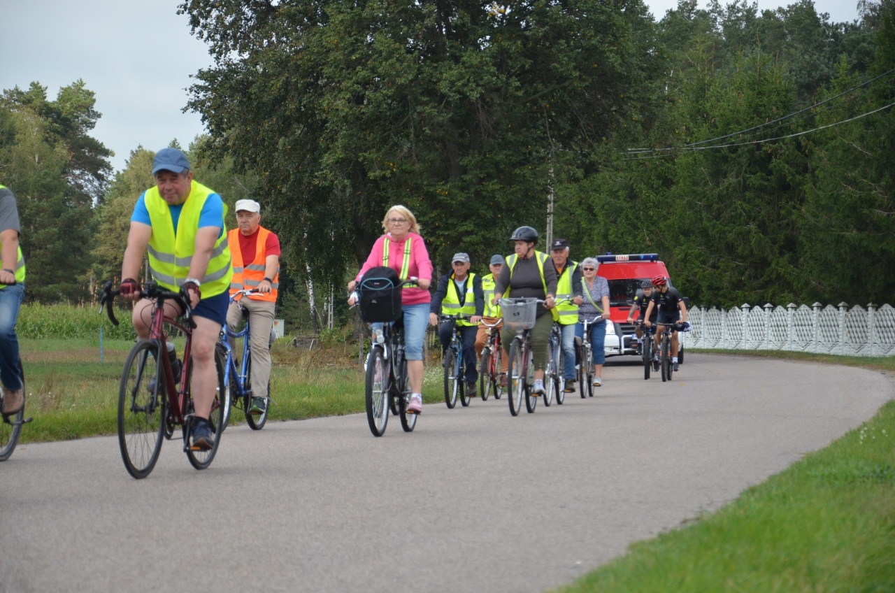 II gminny rajd rowerowy dla seniorów w Kadzidle [12.09.2025] - zdjęcie #10 - eOstroleka.pl