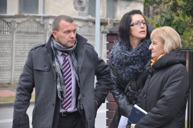 Odebrano ulicę Obrońców i Waleczenych (19.X.2011) - zdjęcie #25 - eOstroleka.pl