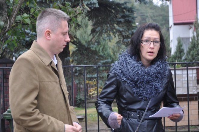 Odebrano ulicę Obrońców i Waleczenych (19.X.2011) - zdjęcie #22 - eOstroleka.pl