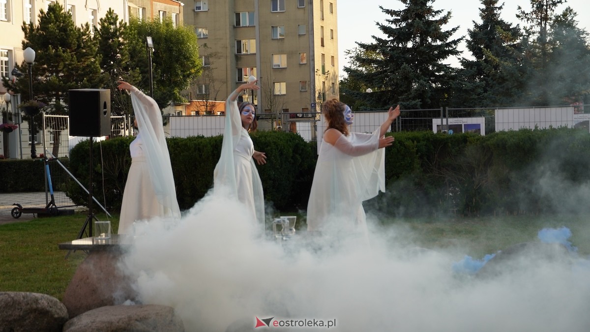 Wystartował 16. Festiwal Teatralny InQbator w Ostrołęce! [12.09.2025] - zdjęcie #143 - eOstroleka.pl