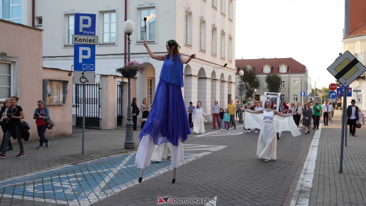 Wystartował 16. Festiwal Teatralny InQbator w Ostrołęce! [12.09.2025] - zdjęcie #124 - eOstroleka.pl
