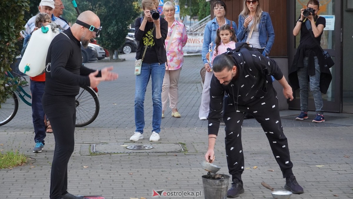 Wystartował 16. Festiwal Teatralny InQbator w Ostrołęce! [12.09.2025] - zdjęcie #92 - eOstroleka.pl