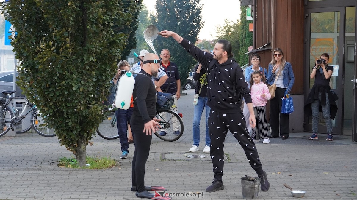 Wystartował 16. Festiwal Teatralny InQbator w Ostrołęce! [12.09.2025] - zdjęcie #91 - eOstroleka.pl