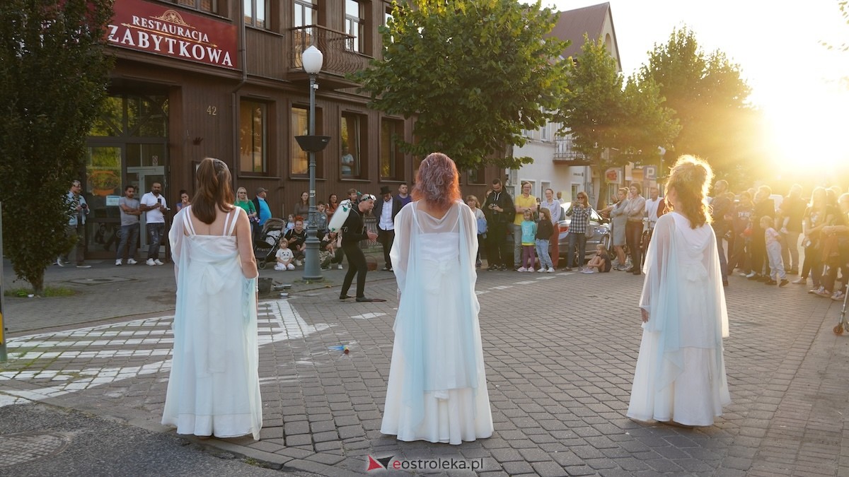 Wystartował 16. Festiwal Teatralny InQbator w Ostrołęce! [12.09.2025] - zdjęcie #76 - eOstroleka.pl