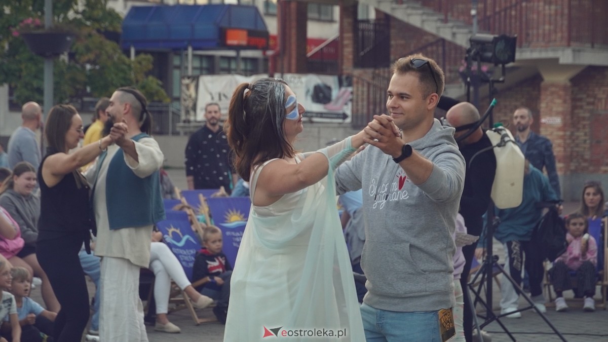 Wystartował 16. Festiwal Teatralny InQbator w Ostrołęce! [12.09.2025] - zdjęcie #30 - eOstroleka.pl