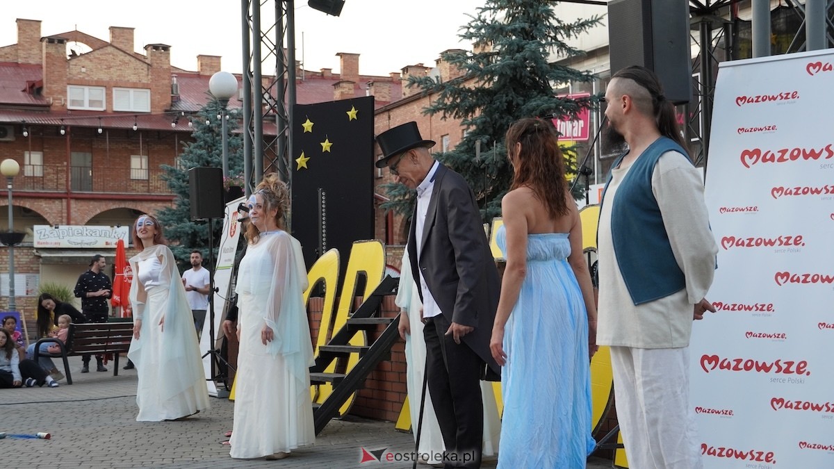 Wystartował 16. Festiwal Teatralny InQbator w Ostrołęce! [12.09.2025] - zdjęcie #23 - eOstroleka.pl