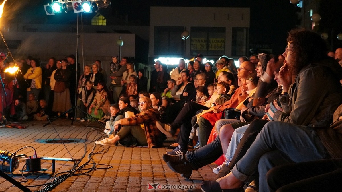 InQbator 2025: Gloria Lwowskiego Teatru Woskresinnia [12.09.2025] - zdjęcie #40 - eOstroleka.pl