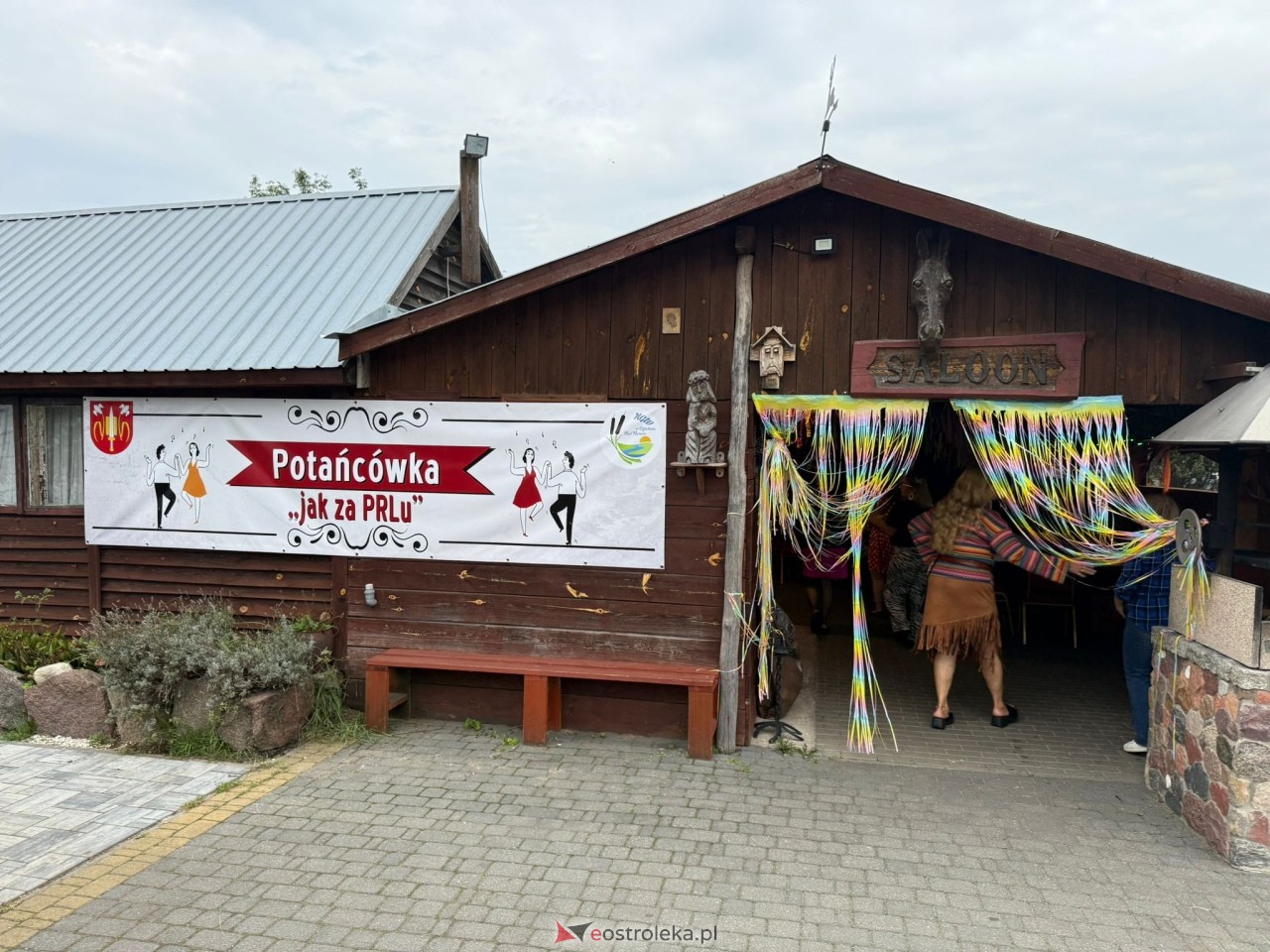 Potańcówka jak za PRL-u w Dzbeninie [13.09.2025] - zdjęcie #8 - eOstroleka.pl