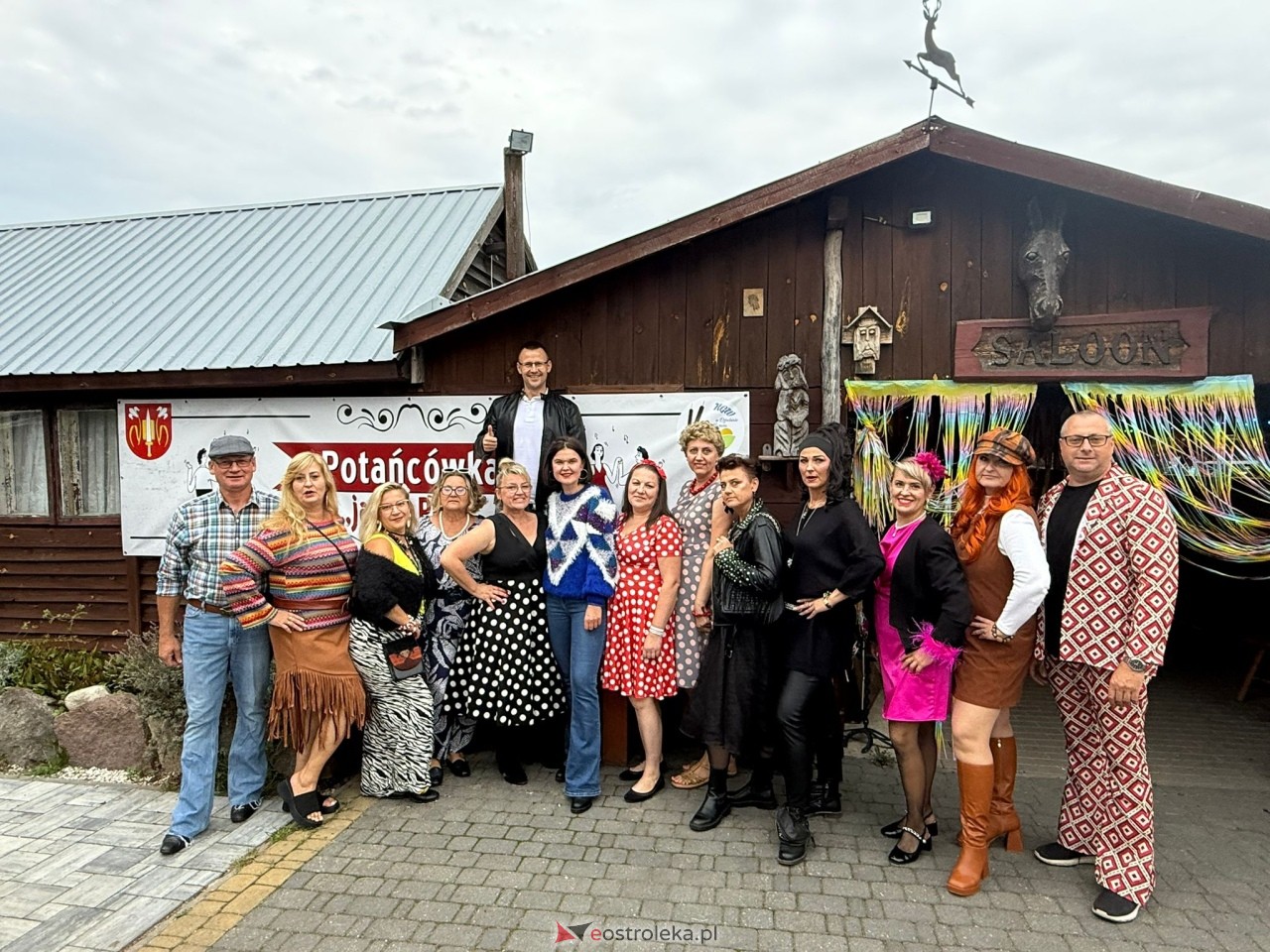 Potańcówka jak za PRL-u w Dzbeninie [13.09.2025] - zdjęcie #13 - eOstroleka.pl